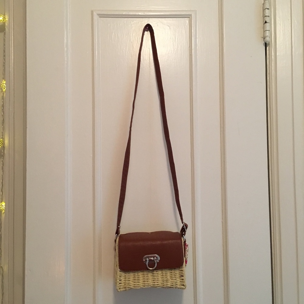 Basket purse